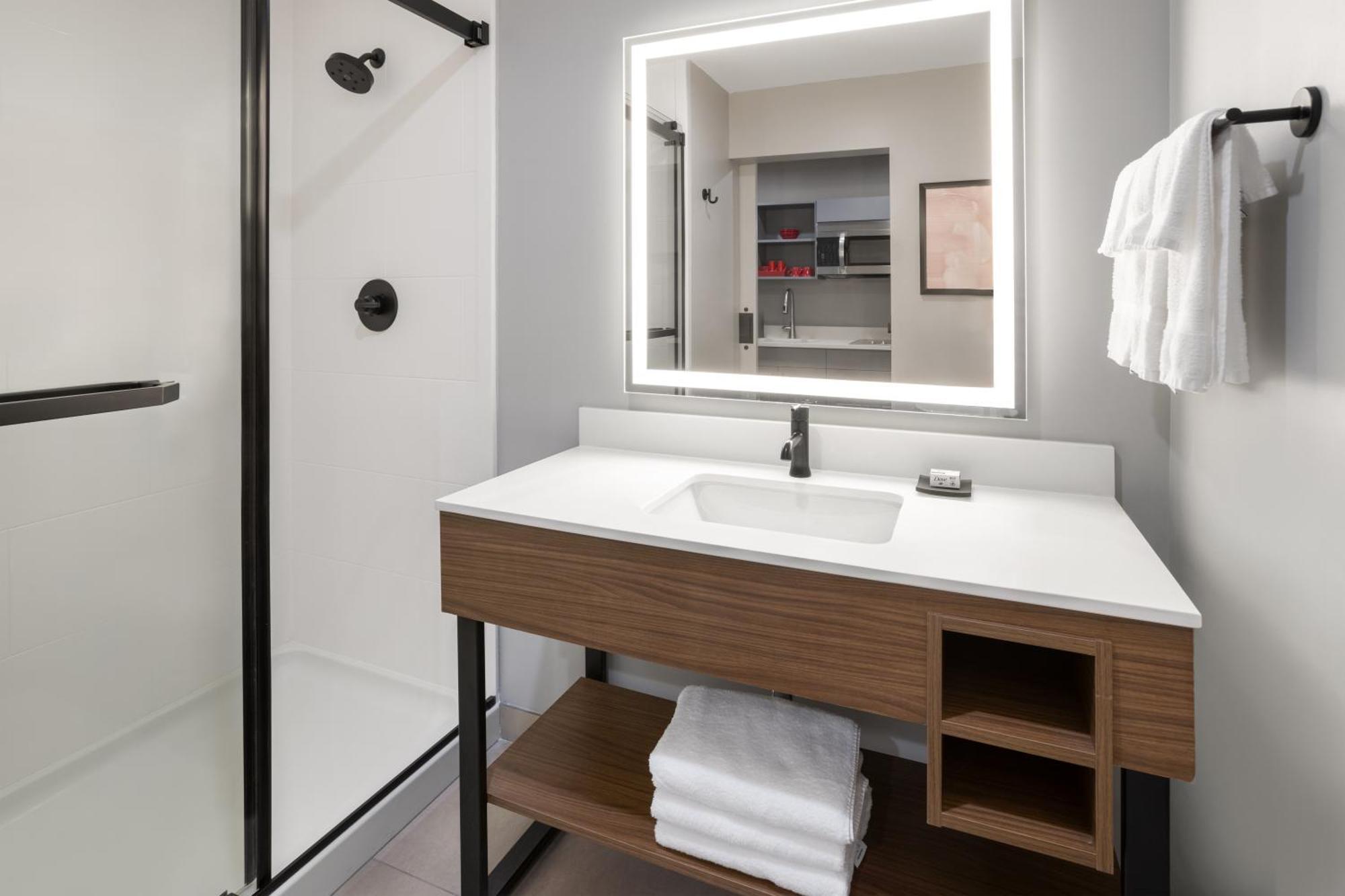 Hawthorn Extended Stay By Wyndham Williston Burlington Exterior photo